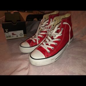 Red converse